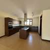3 Bed Apartment with En Suite in Riverside thumb 4