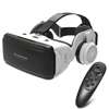 Vr box with headphone and remote thumb 2