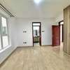 4 Bed Apartment with En Suite in Parklands thumb 0