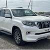Toyota prado petrol  model 2020 thumb 3