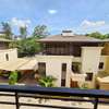 5 Bed Townhouse with En Suite in Lavington thumb 6