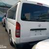 Toyota Hiace 7L diesel thumb 0