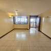4 Bed Apartment with En Suite in Riverside thumb 16