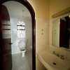 5 Bed Villa with En Suite in Riverside thumb 3