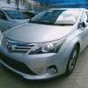 TOYOTA AVENSIS 2014MODEL. thumb 6