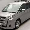 2022 TOYOTA NOAH thumb 0