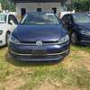 Volkswagen golf tsi thumb 0