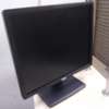 Dell Monitor 19 Inches thumb 1