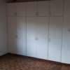2 Bed House with Aircon in Runda thumb 5