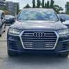 AUDI Q7 thumb 1