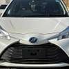 Toyota vitz hybrid white color 2019 model fully loaded thumb 4