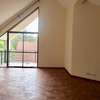 5 Bed House with En Suite in Lavington thumb 6