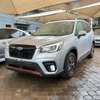 Subaru forester sk9 x break 2018 thumb 9