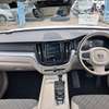 Volvo XC60 2018 thumb 11