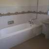 4 Bed House with En Suite in Lake View thumb 22