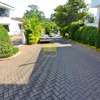 5 Bed Villa with En Suite in Riverside thumb 19