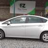 CLEAN Toyota Prius (2010) AVAILABLE FOR SALE thumb 4