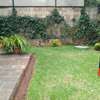 5 Bed House with En Suite in Lavington thumb 1