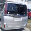 Toyota Noah Hybrid Silver 2018 thumb 7