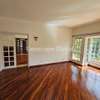 5 Bed House with En Suite in Nyari thumb 14