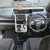 Toyota Voxy KCY thumb 4