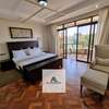 Furnished 3 Bed Apartment with En Suite in Riverside thumb 6