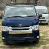 TOYOTA HIACE thumb 6
