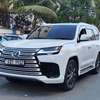 Lexus LX570 Facelifted to LX600 2017 thumb 1