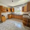 3 Bed Apartment with En Suite in Muthaiga thumb 11