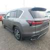 2023 Lexus LX600 thumb 11