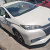 Toyota wish white colour on sale thumb 3