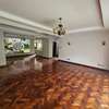 4 Bed Apartment with En Suite in Riverside thumb 2