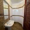 3 Bed Apartment with En Suite in Riverside thumb 18