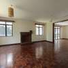 5 Bed Villa with En Suite in Lavington thumb 2
