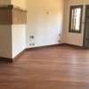 5 Bed Townhouse with En Suite at Kabasarian thumb 14