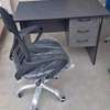 Executive High quality office desks and chairs thumb 9