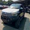 2016 Toyota Hilux double cab thumb 9