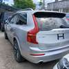 Volvo Xc90 white thumb 2