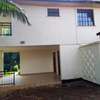 Kyuna-Spectacular four bedrooms house for rent. thumb 7