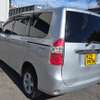 Toyota Noah 2009 KCE thumb 2