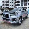 TOYOTA HILUX DOUBLE CABIN 2 thumb 6
