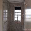 LUXURIOUS TWO BEDROOM MASTER ENSUITE TO LET thumb 6