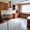 4 Bed House with En Suite at Karen Rd thumb 7