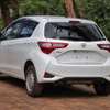 Toyota vitz thumb 5