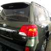 Toyota landcruiser V8 thumb 5