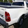 Toyota Hilux double cabin ( invincible) thumb 6