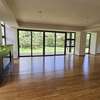 4 Bed House with En Suite in Garden Estate thumb 5