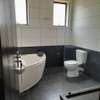 3 bedroom All ensuite + Dsq apartment to let. thumb 6