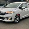 Honda fit non hybrid 2019 thumb 0