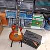Gibson lead guitar with combo and bag thumb 2